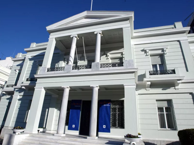 ΥΠΕΞ: Η Ελλάδα καταδικάζει απερίφραστα τις επιθέσεις των Χούθι σε αεροδρόμια της Σαουδικής Αραβίας