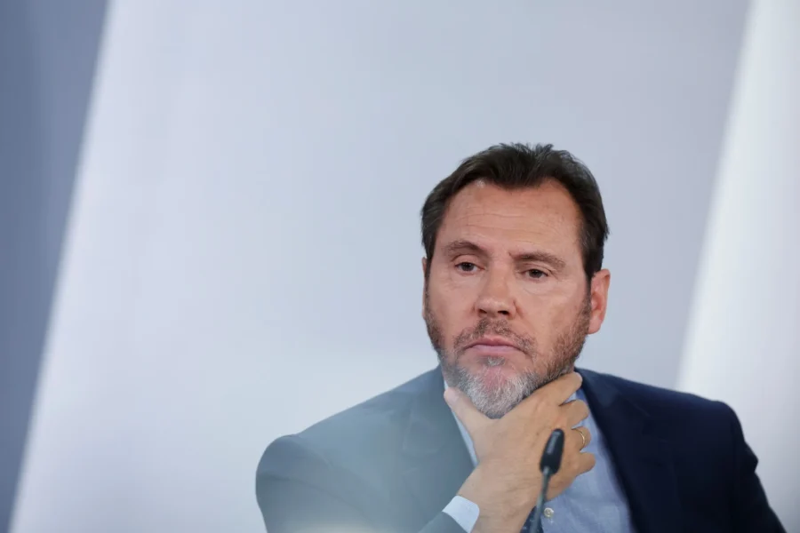 Ισπανία: Δεν παραιτείται ο υπουργός Μεταφορών, Όσκαρ Πουέντε – «Θα αντιμετωπίσω τις συνέπειες»