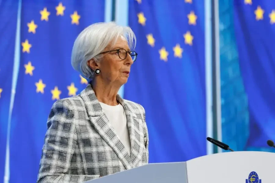Κριστίν Λαγκάρντ ή «Madame Lagaffe»: Την έλεγαν «άσχετη» με τα οικονομικά αλλά έγραψε τη δική της ιστορία ως πρόεδρος της ΕΚΤ
