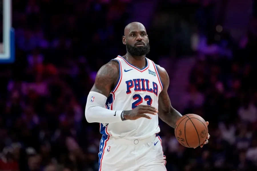 NBA: Οι Σίξερς χάλασαν τη γιορτή των Νικς στο ντεμπούτο του ΛεΜπρόν