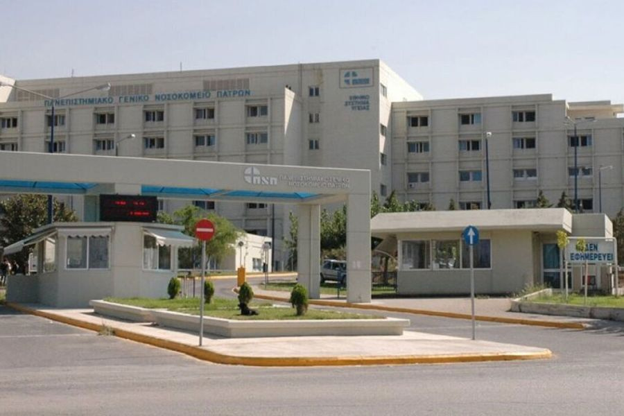 Πάτρα: Διασωληνωμένος στη ΜΕΘ βρίσκεται 17χρονος μετά από τροχαίο με δίκυκλο