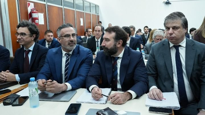 Στις 22 Δεκεμβρίου η ετυμηγορία στην «δίκη Μαραντόνα»
