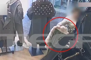Μπήκε στο κατάστημα και άρπαξε γούνα αξίας 1.000 ευρώ και εξαφανίστηκε σε 27 δευτερόλεπτα