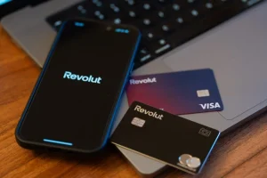 Ψηφιακό μπλακ άουτ λόγω Google Cloud: Προβλήματα σε Revolut, τράπεζες, NHS και εφαρμογές στην Ευρώπη
