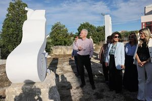 Πέντε νέα γλυπτά ο καρπός του 11ου Διεθνούς Συμποσίου Γλυπτικής στο Βενεράτο