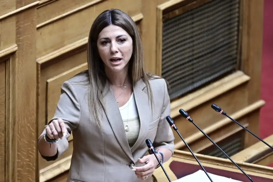 Σοφία Ζαχαράκη: «Η κατάληψη δεν είναι λύση – Ακούμε τα αιτήματα των μαθητών»