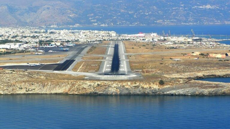 Με νομικό «οπλοστάσιο» ο Δήμος Ηρακλείου για το «φιλέτο» του Αεροδρομίου «Ν. Καζαντζάκης»