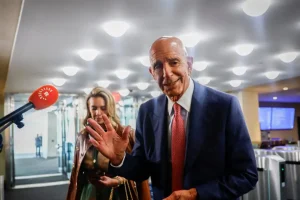 Πρέσβης των ΗΠΑ στην Άγκυρα: Παράλογη η διαφωνία Ελλάδας και Τουρκίας – Προτείνει συνεργασία για δύο ενεργειακούς διαδρόμους