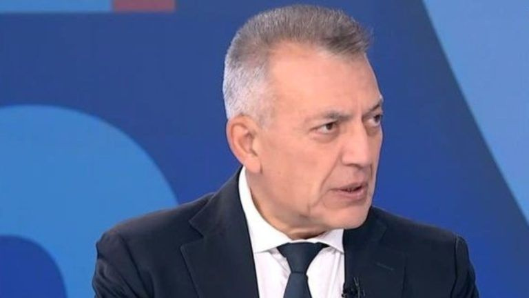 Βρούτσης για το σκάνδαλο στο μπάσκετ: «Από την Τρίτη θα τοποθετηθώ – Πάγωσα τη χρηματοδότηση της ΕΟΚ»