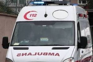 Κωνσταντινούπολη: Δύο νεκροί, 10 διασωθέντες και 2 ακόμη εγκλωβισμένοι από κατάρρευση επταώροφης πολυκατοικίας