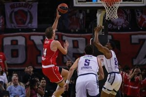 Ευρωλίγκα: Εύκολη λεία η Εφές για τον Ολυμπιακό