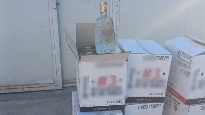 ΑΑΔΕ: Νέο κύκλωμα λαθρεμπορίου αποκάλυψε έφοδος των ομάδων ΔΕΟΣ σε επιχείρηση πάρκινγκ στον Ασπρόπυργο
