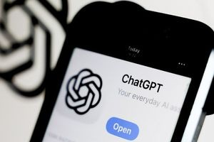 Τι δεν πρέπει να μοιραζόμαστε ποτέ με ένα chatbot Τεχνητής Νοημοσύνης