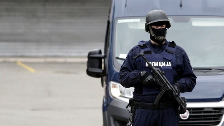 Βελιγράδι: Επίθεση κατά αστυνομικού έξω από την πρεσβεία του Ισραήλ