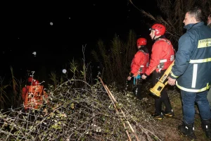Κορινθία: Χωρίς τις αισθήσεις του εντοπίστηκε ένας από του δύο πεζοπόρους που είχαν χαθεί