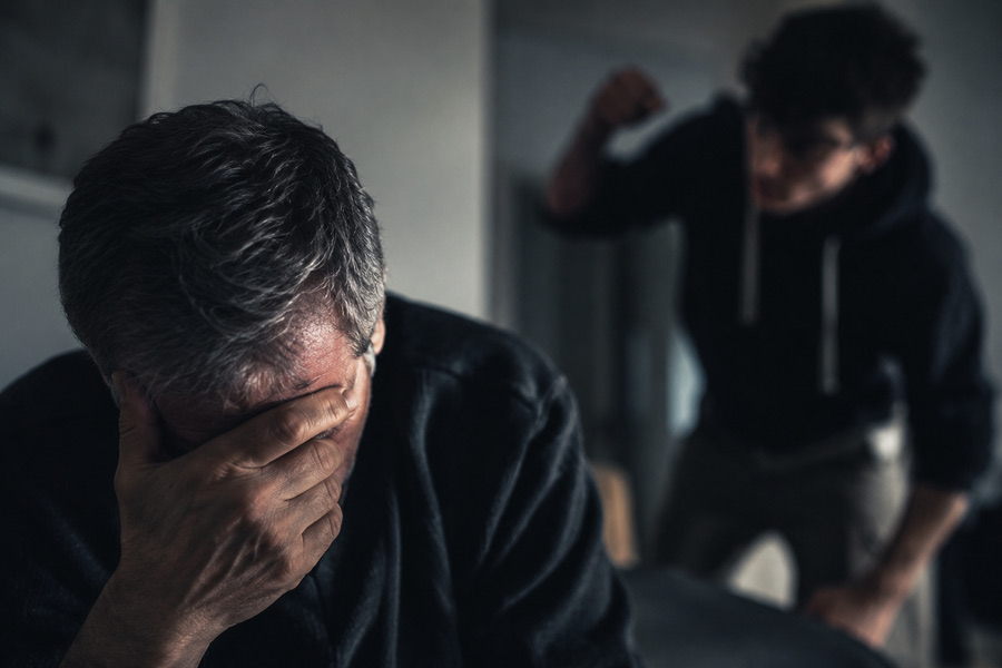 Ηράκλειο: Όταν ένας πατέρας γίνεται θύμα του ίδιου του παιδιού του