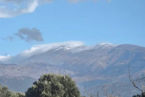 Άσπρισαν οι κορυφές του Ψηλορείτη