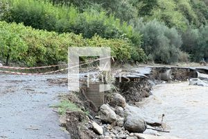 Κακοκαιρία στον Μυλοπόταμο: Απροσπέλαστα τα Ζωνιανά και το Βενί – Μεγάλες καταστροφές (pics)